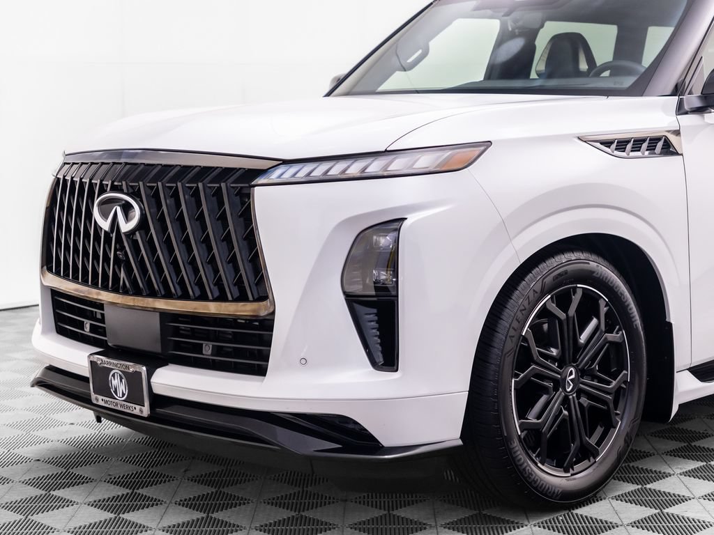 Certified 2026 INFINITI QX80 4WD w/ Sport Exterior Package image 40