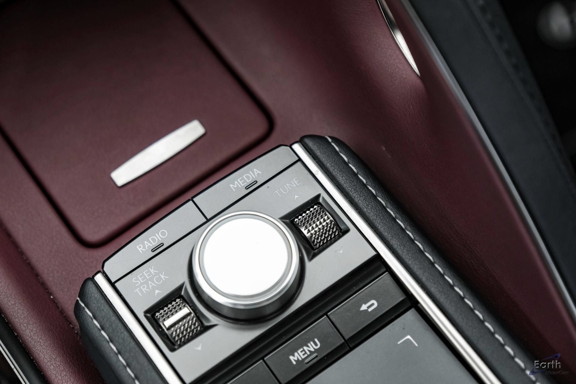 Used 2018 Lexus LC 500 Coupe w/ Performance Package RWD image 61
