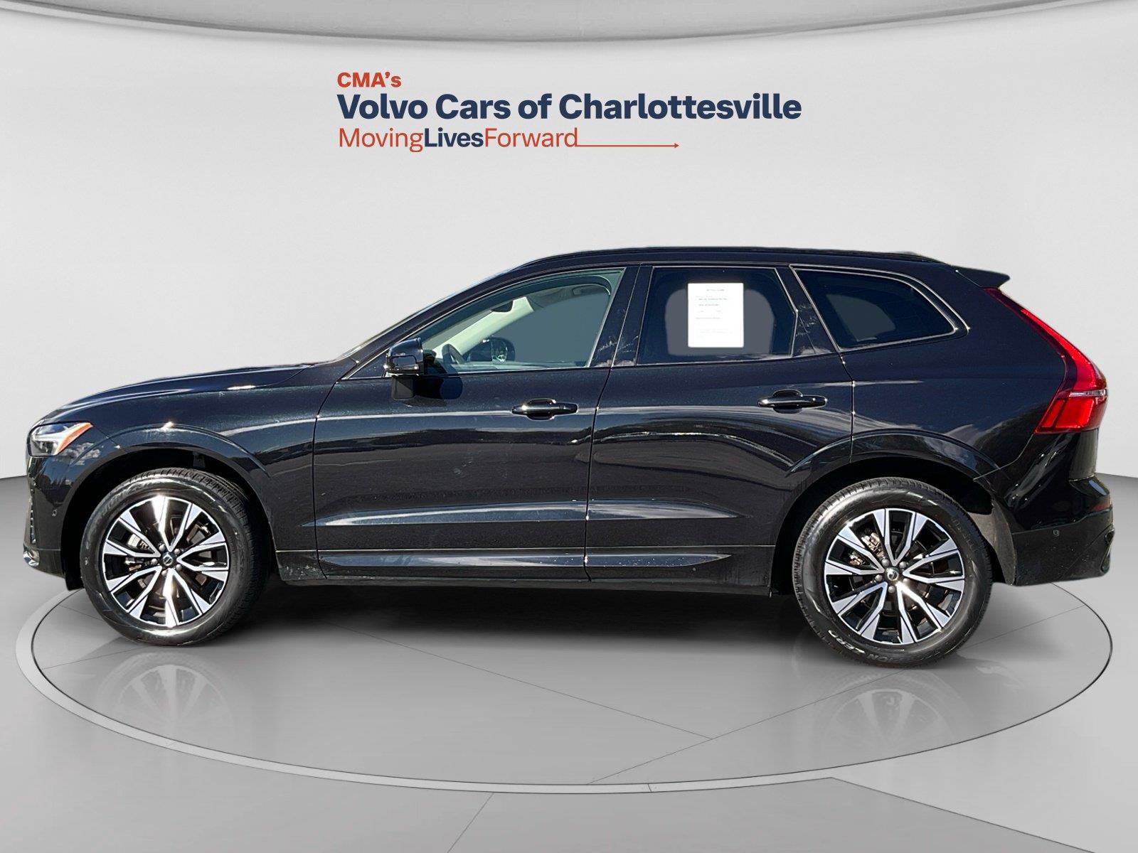 Certified 2024 Volvo XC60 B5 Plus w/ Climate Package AWD/4WD image 2