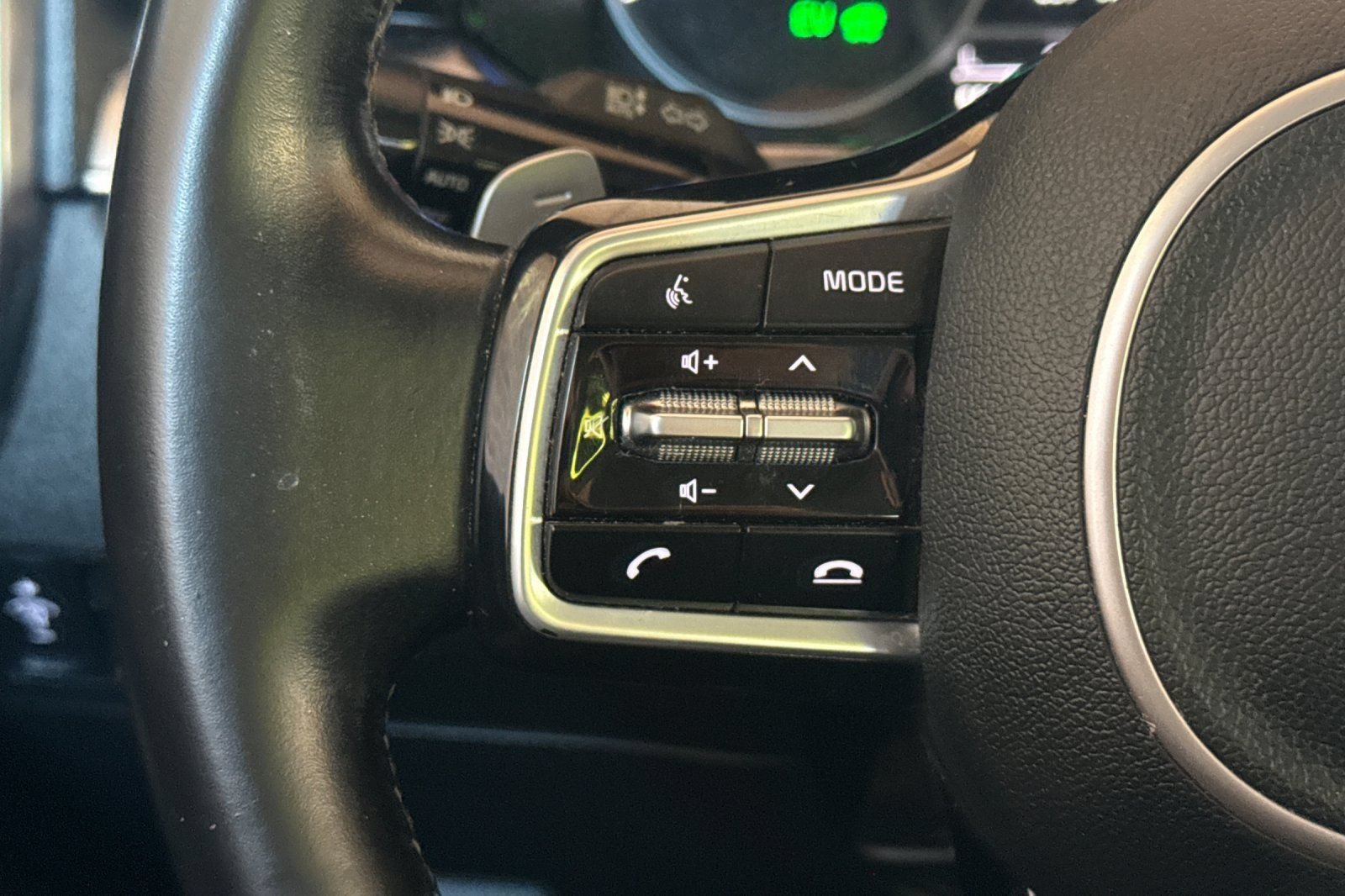 Used 2022 Kia Sorento S FWD image 33