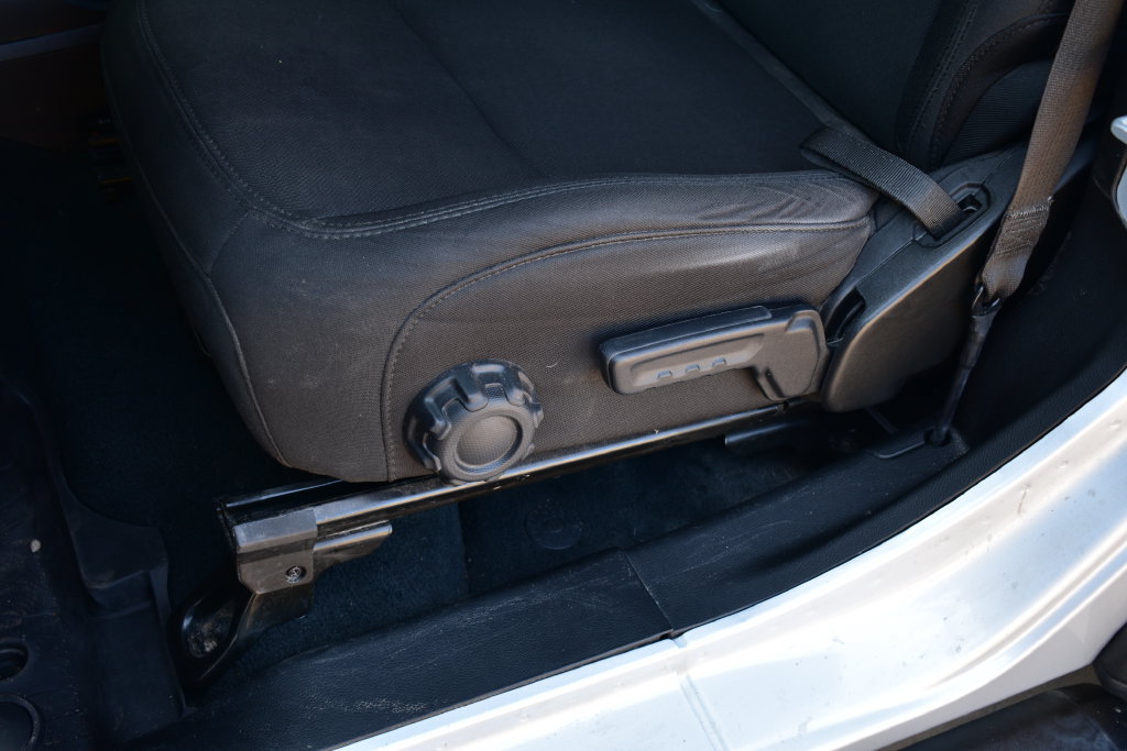 Used 2022 Jeep Wrangler Sport AWD/4WD image 19