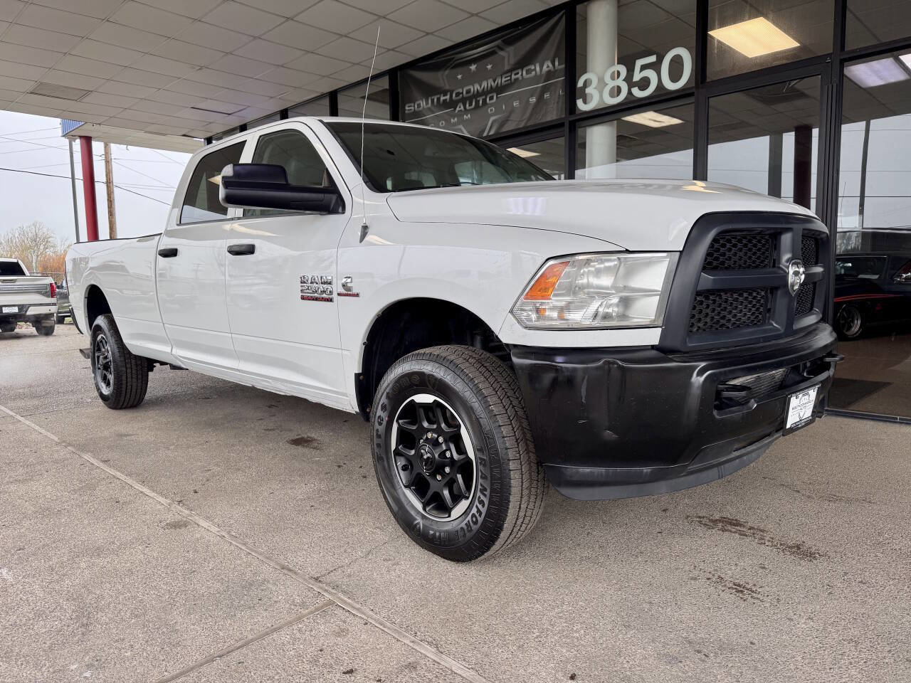 Used 2017 RAM 2500 Tradesman w/ Cold Weather Group image 6