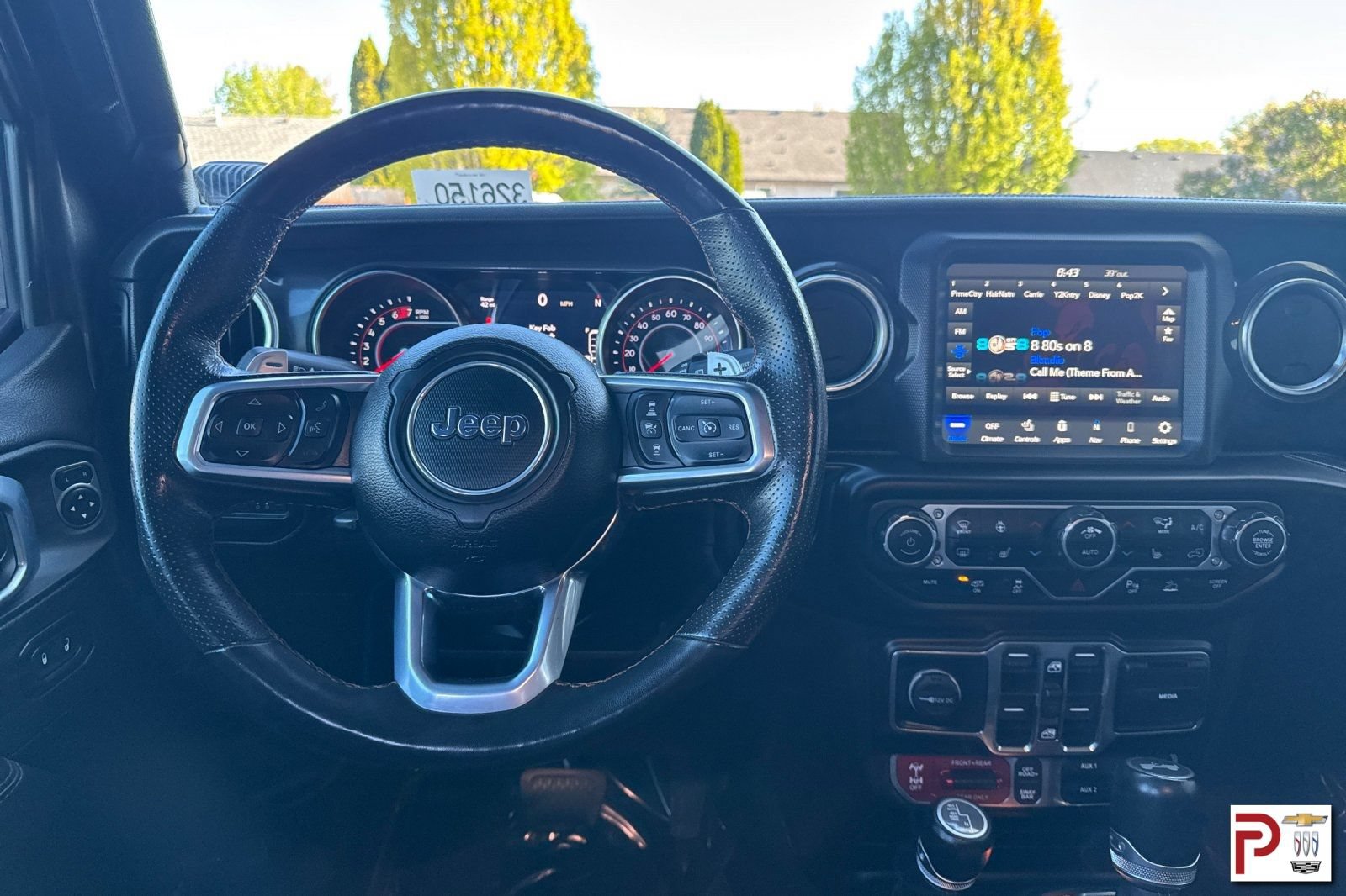 Used 2022 Jeep Wrangler Unlimited Rubicon AWD/4WD image 17