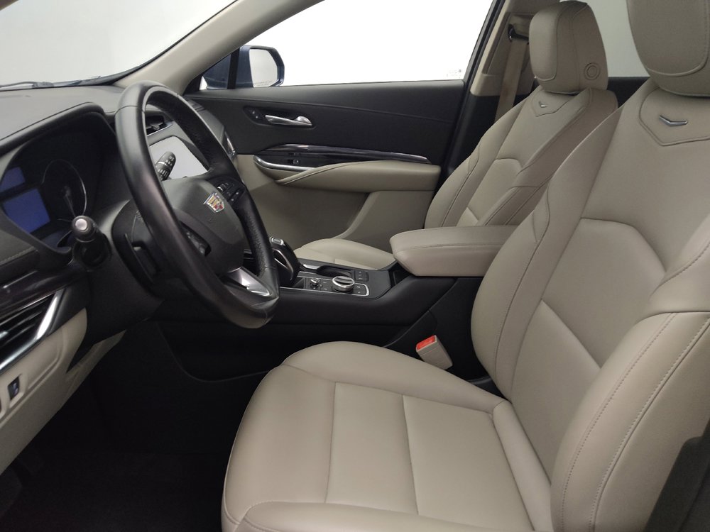 Used 2019 Cadillac XT4 Luxury FWD image 17