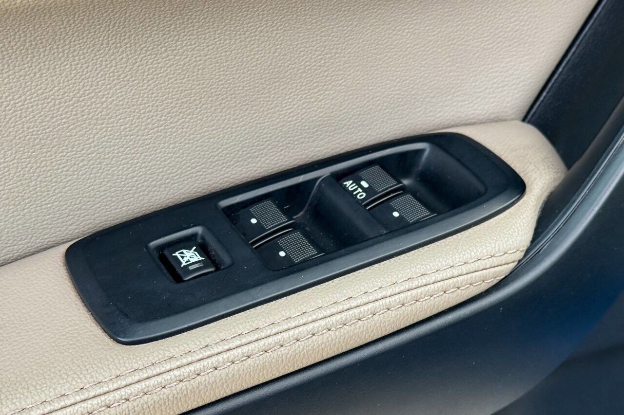 Used 2019 Ford Ranger Lariat w/ Equipment Group 501A Mid image 28