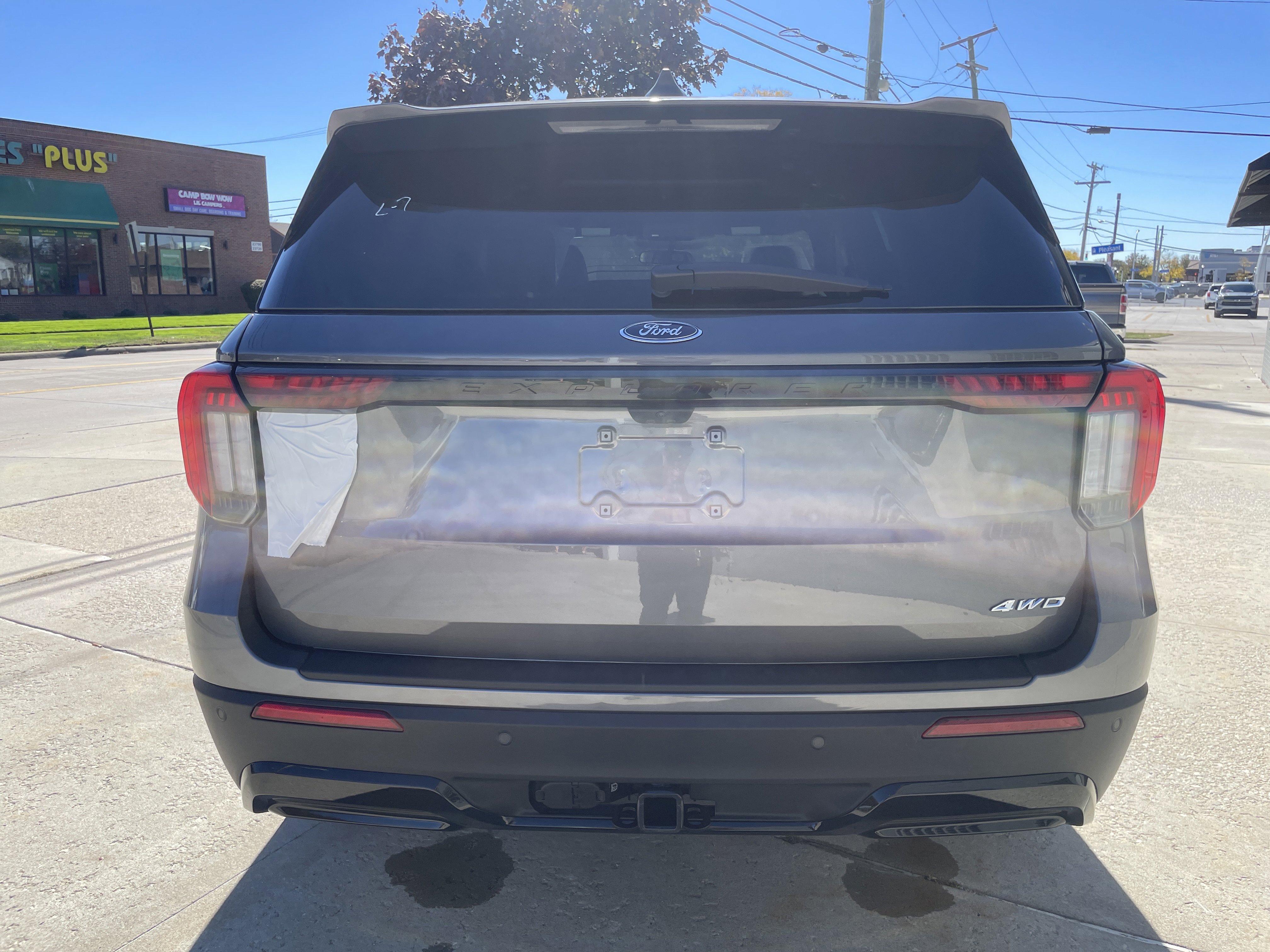 New 2026 Ford Explorer ST-Line image 5