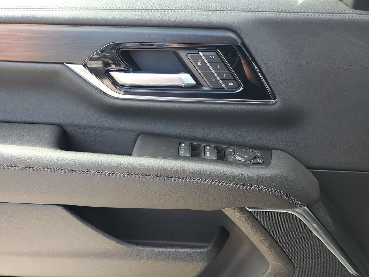 New 2026 GMC Yukon XL Denali RWD image 17