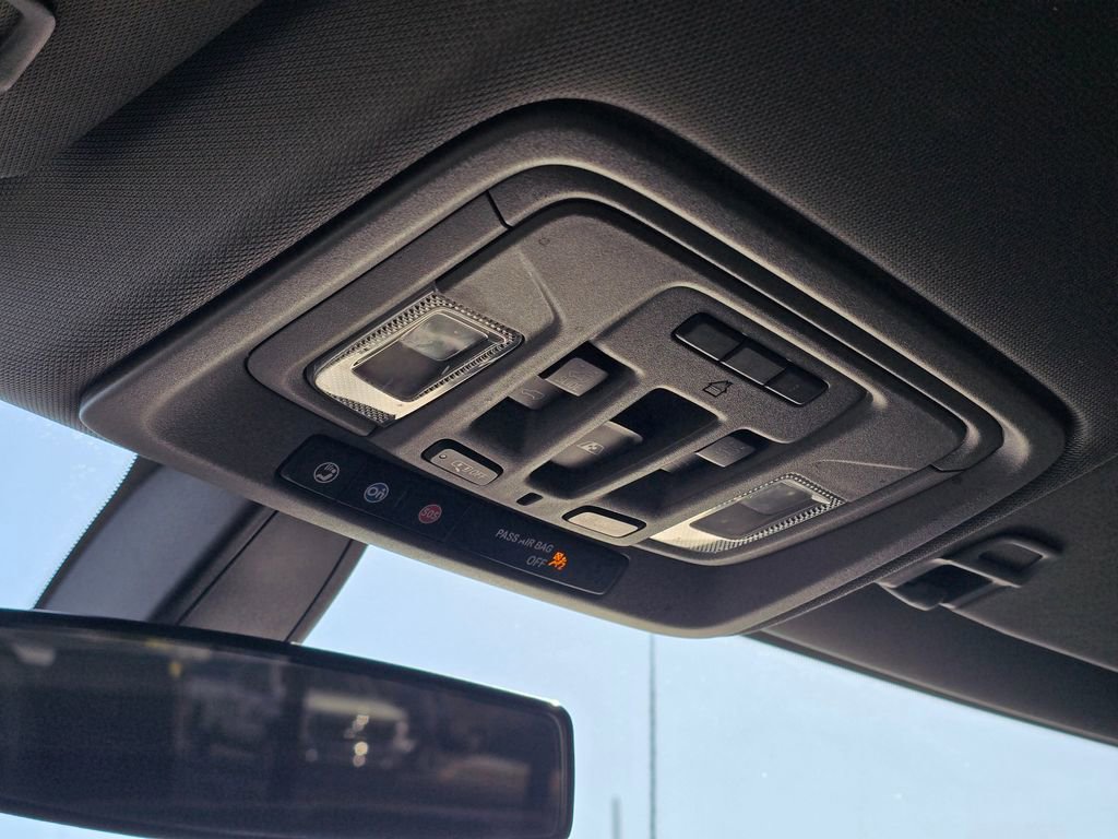 Used 2021 Chevrolet Silverado 1500 RST image 30