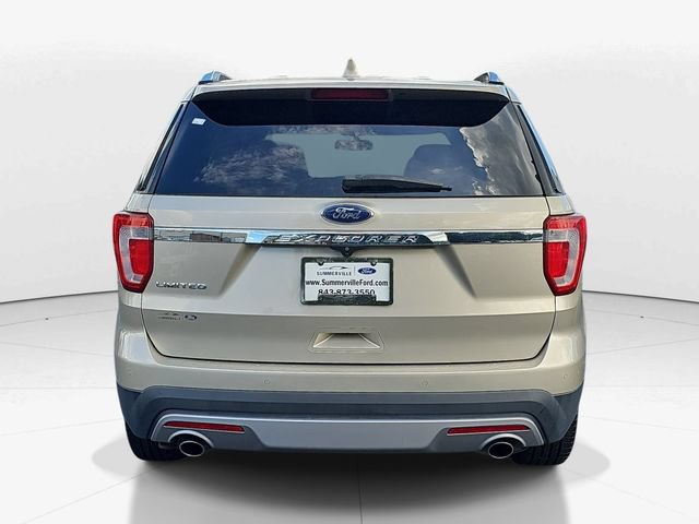Certified 2017 Ford Explorer Limited FWD image 4