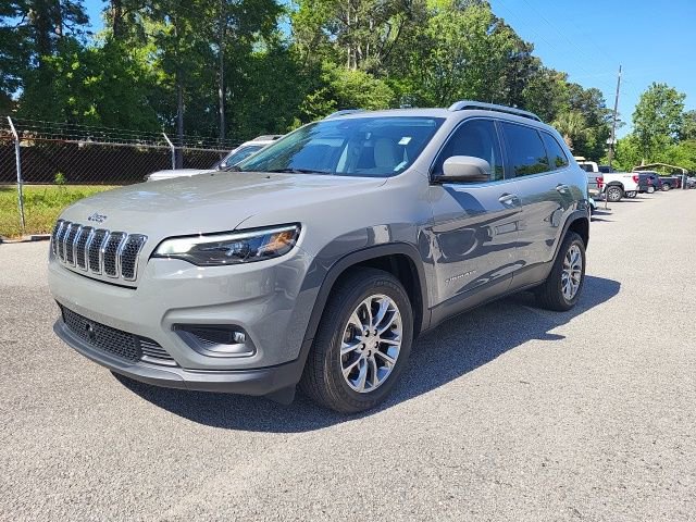 Used 2020 Jeep Cherokee Latitude Lux w/ Quick Order Package 26H Lux image 4