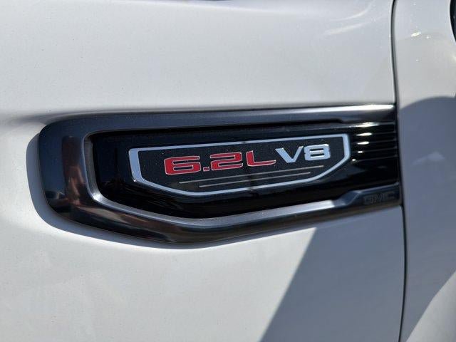 Used 2024 GMC Sierra 1500 AT4 w/ Technology Package AWD/4WD image 13