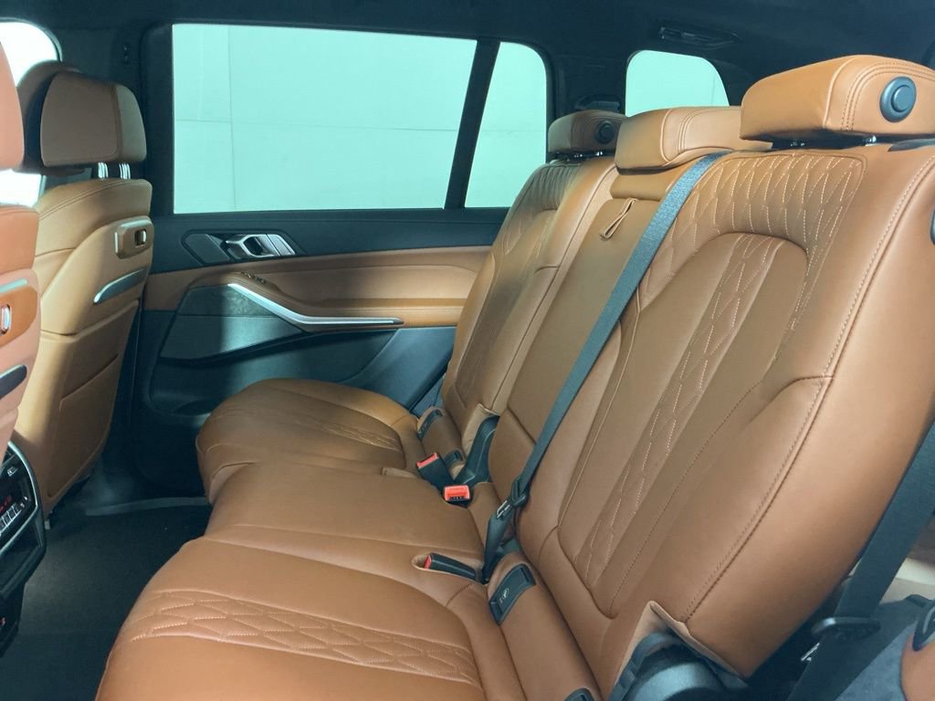 New 2026 BMW X7 xDrive40i AWD/4WD image 26