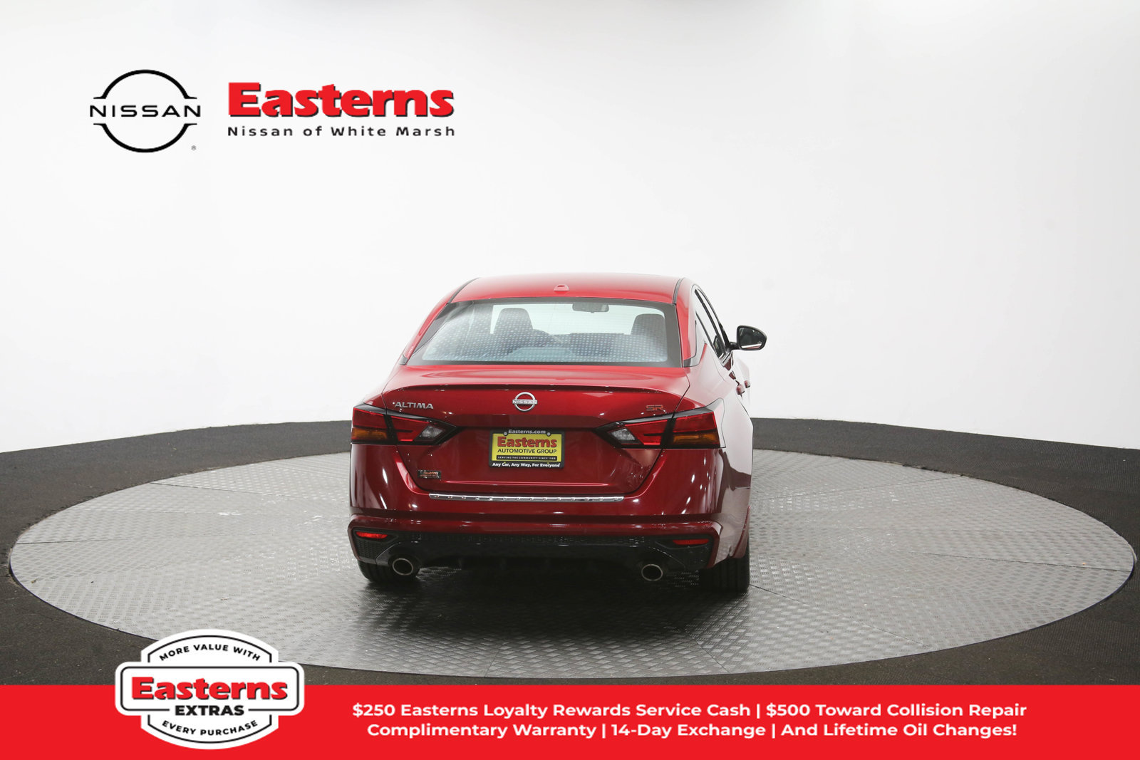 Used 2023 Nissan Altima 2.5 SR w/ SR Premium Package FWD image 36