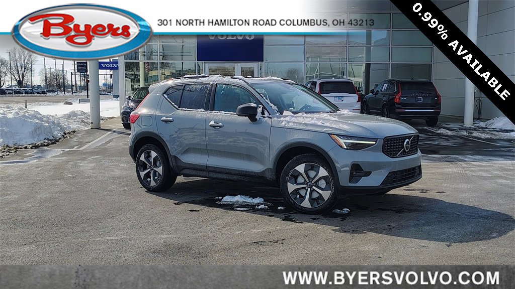 New 2026 Volvo XC40 B5 Plus w/ Protection Package Premier