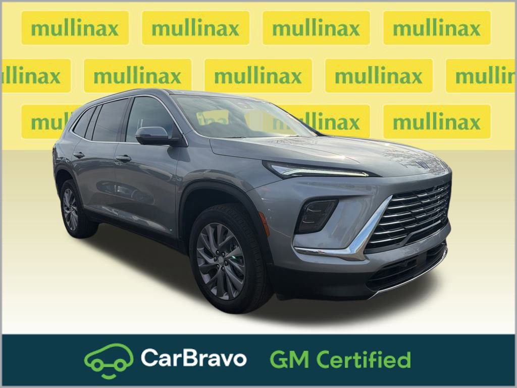 Used 2025 Buick Enclave Preferred image 1