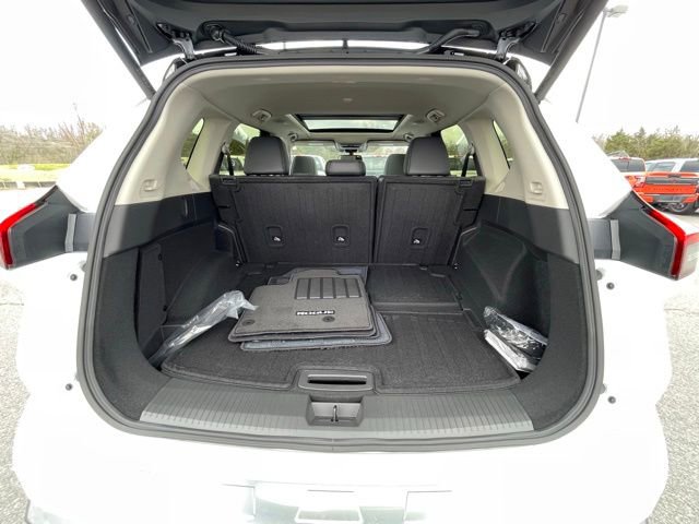 New 2025 Nissan Rogue SL w/ SL Premium Package image 18
