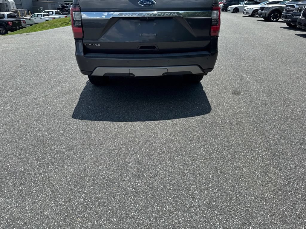 Used 2021 Ford Expedition Limited AWD/4WD image 5