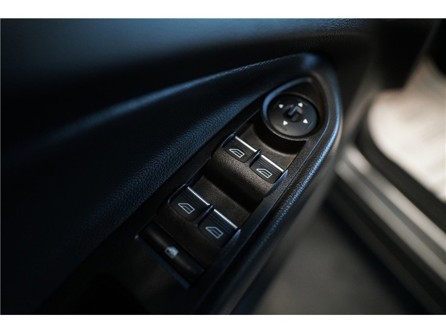 Used 2017 Ford Escape SE w/ Equipment Group 201A image 16