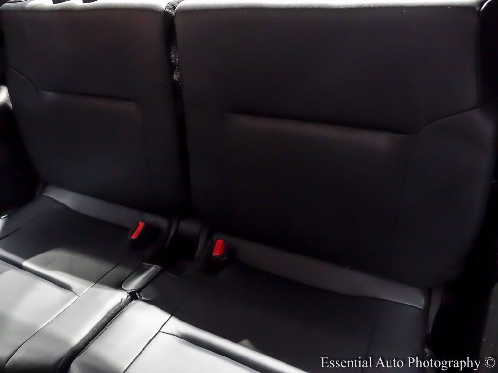 Used 2023 Mitsubishi Outlander SE image 16