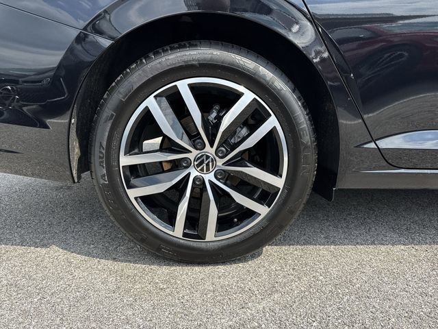 New 2026 Volkswagen Jetta SE image 33