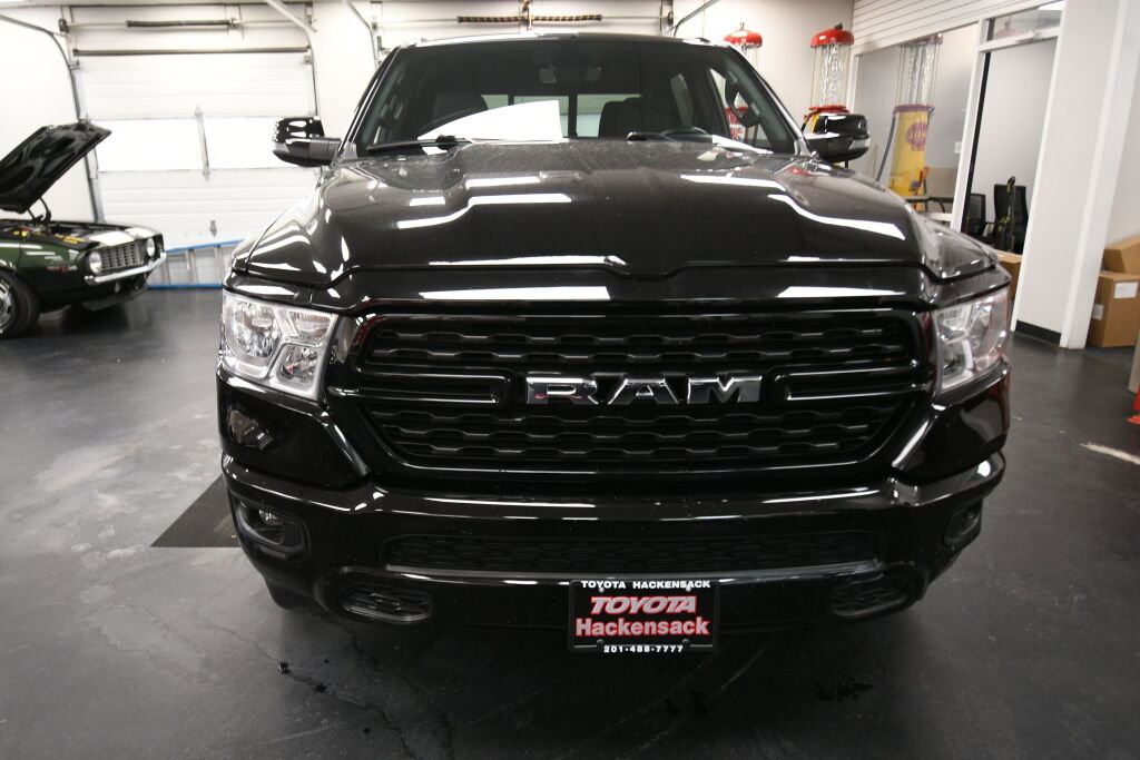 Used 2023 RAM 1500 Big Horn AWD/4WD image 3