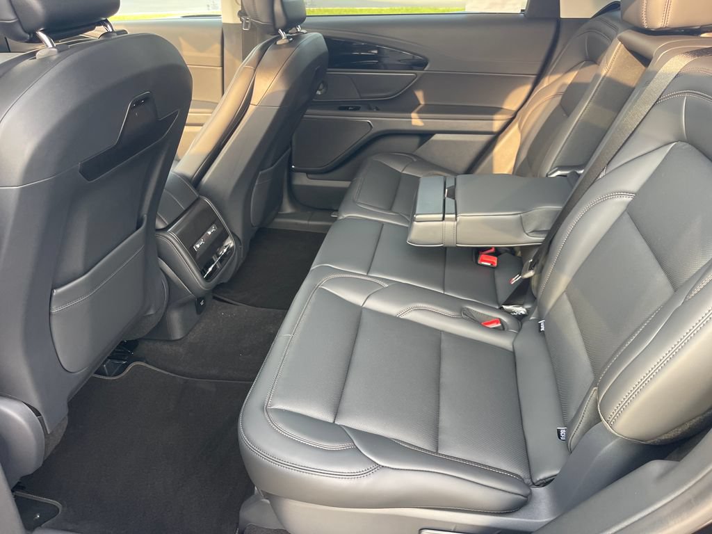 New 2026 Lincoln Nautilus Premier w/ Equipment Group 102A AWD/4WD image 14