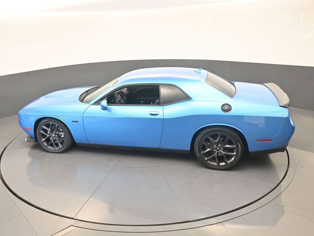 Used 2023 Dodge Challenger R/T w/ Plus Package image 40