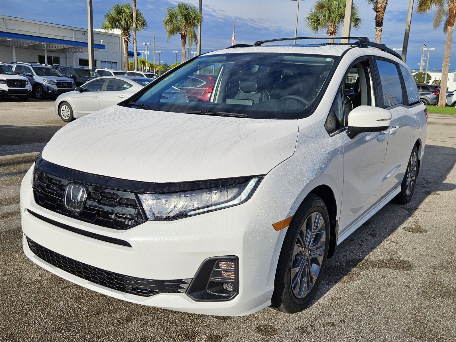 New 2026 Honda Odyssey Touring image 10