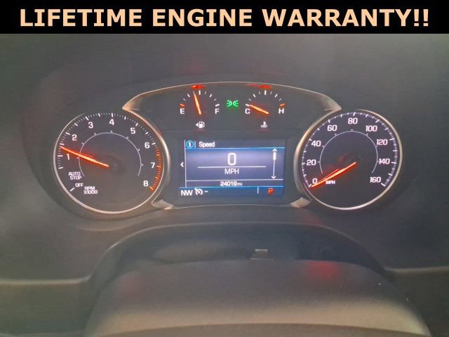 Used 2023 GMC Acadia SLE w/ Driver Convenience Package image 3