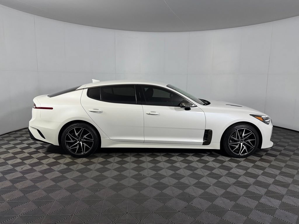 Used 2022 Kia Stinger GT-Line RWD image 7
