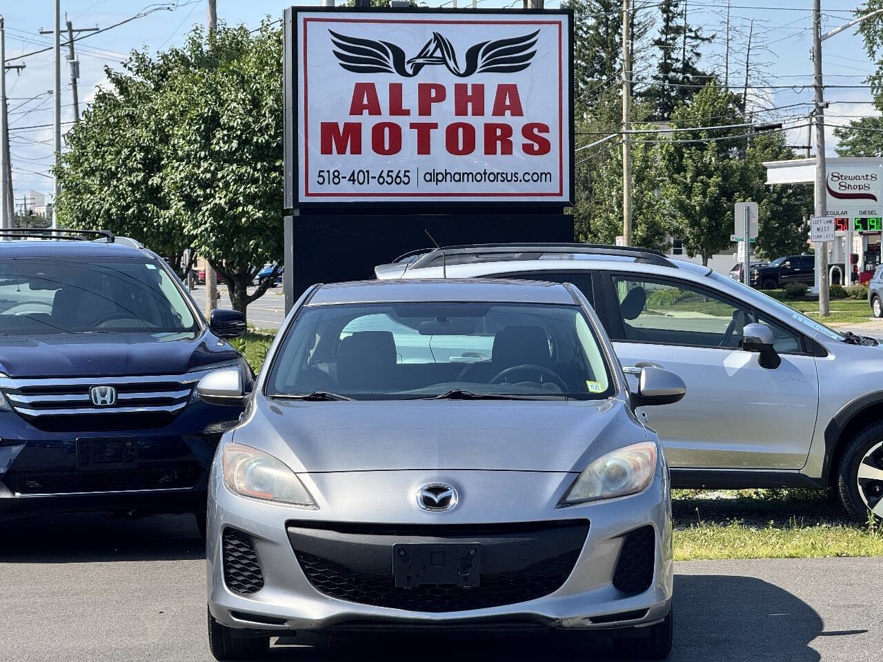 Used 2013 MAZDA MAZDA3 i Touring FWD image 2