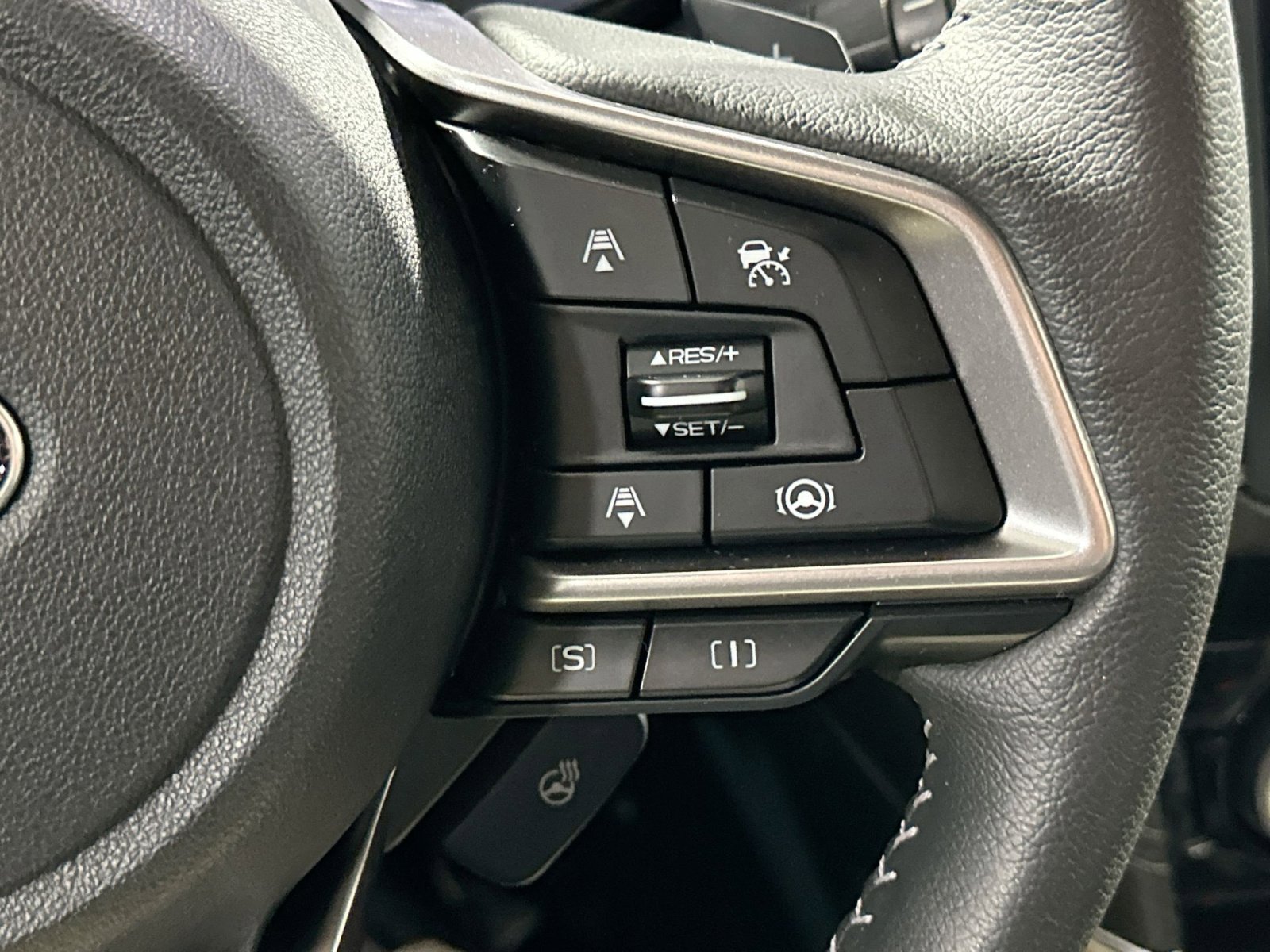 Used 2023 Subaru Forester Touring image 20