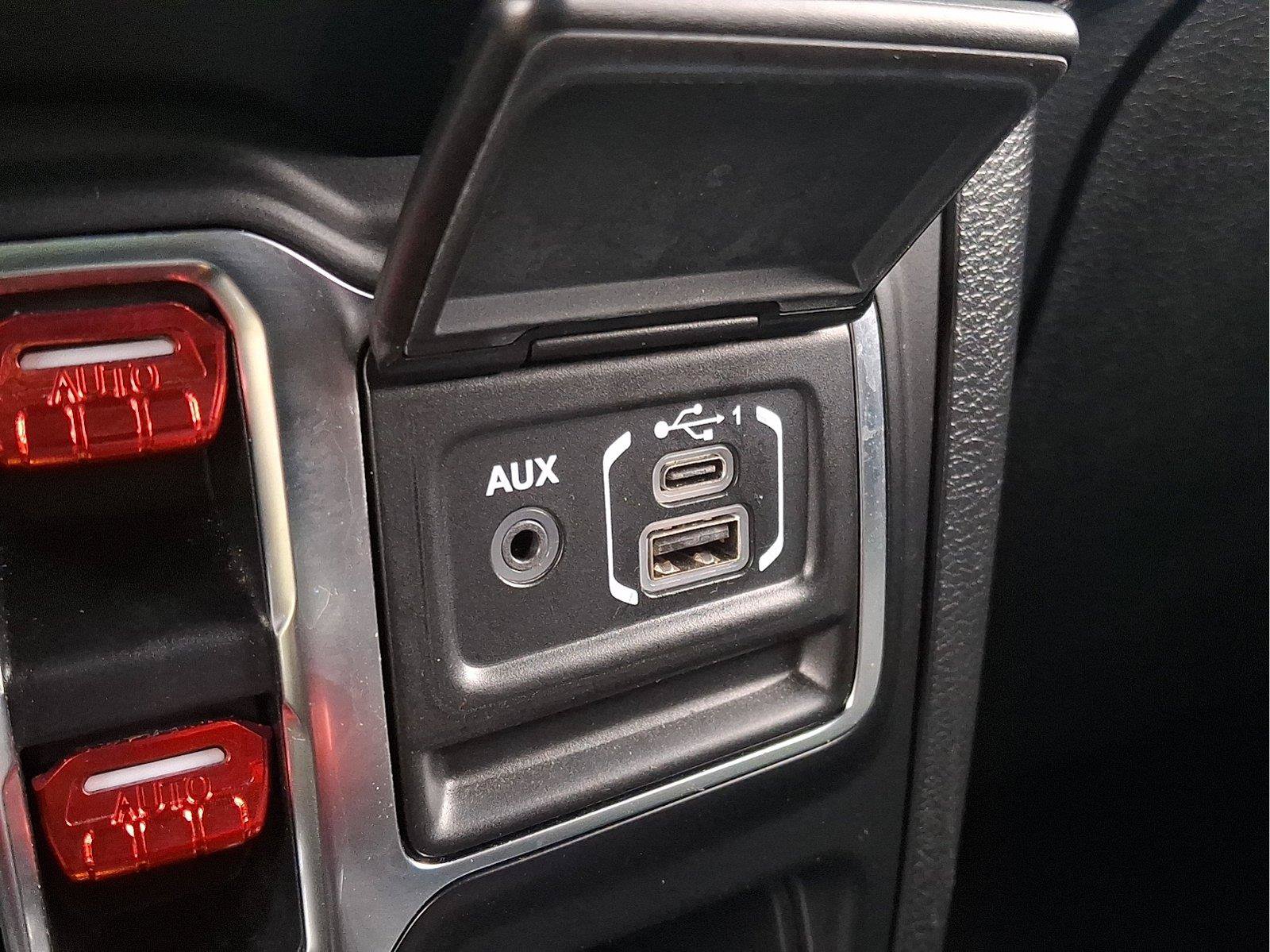 Used 2021 Jeep Gladiator Sport AWD/4WD image 22