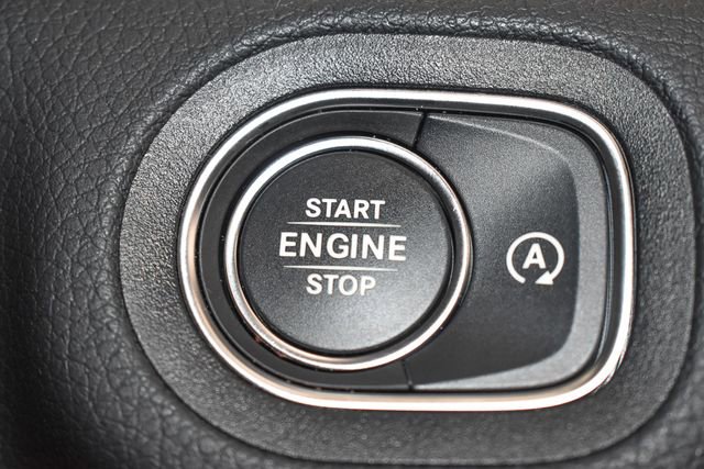 Used 2025 Mercedes-Benz GLE 350 4MATIC image 34