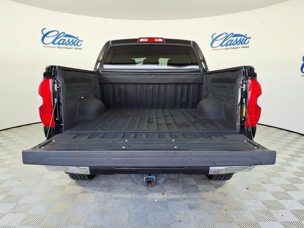 Used 2019 Toyota Tundra SR5 w/ SR5 Upgrade Package RWD image 5