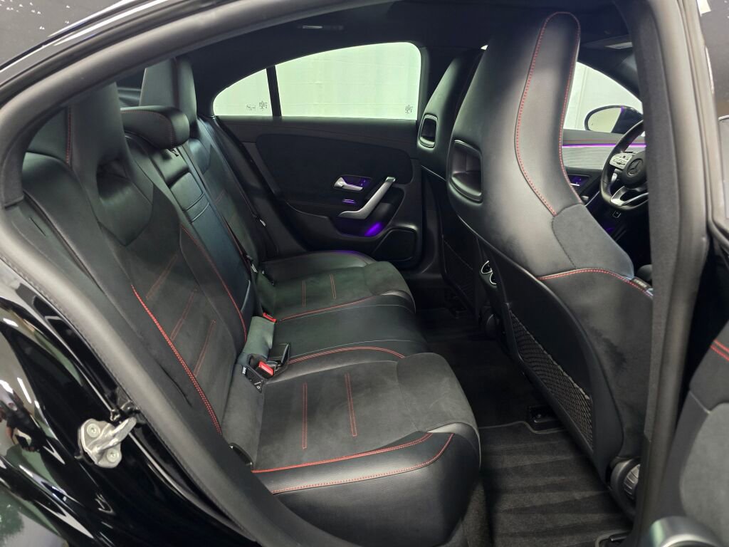 Used 2022 Mercedes-Benz CLA 250 4MATIC image 20
