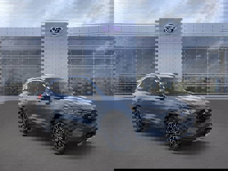 New 2026 Ford Escape SE image 7
