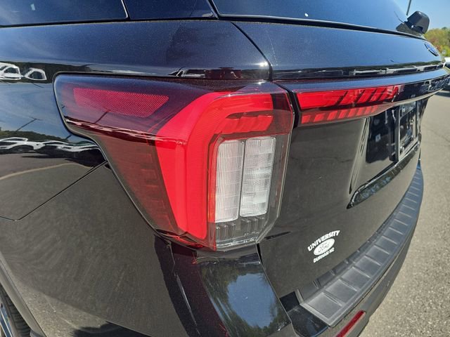 Used 2025 Ford Explorer ST image 34