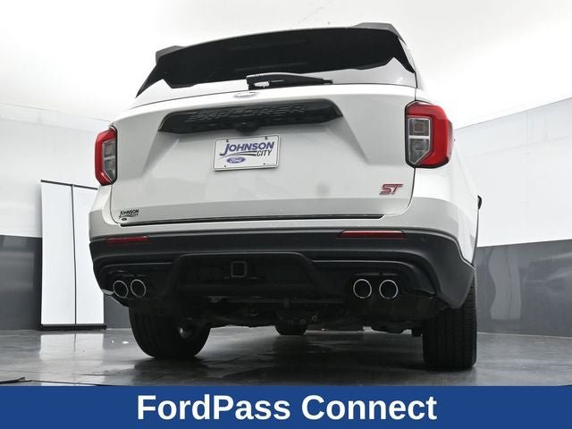 Certified 2022 Ford Explorer ST w/ Equipment Group 401A AWD/4WD image 32