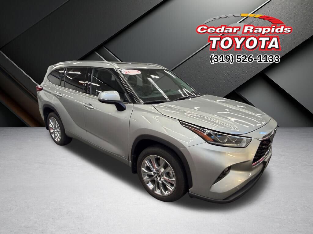 Used 2023 Toyota Highlander Limited