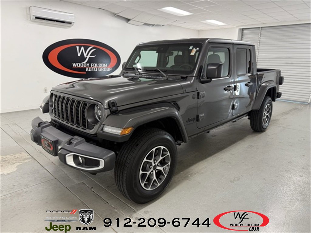 Used 2024 Jeep Gladiator Sport