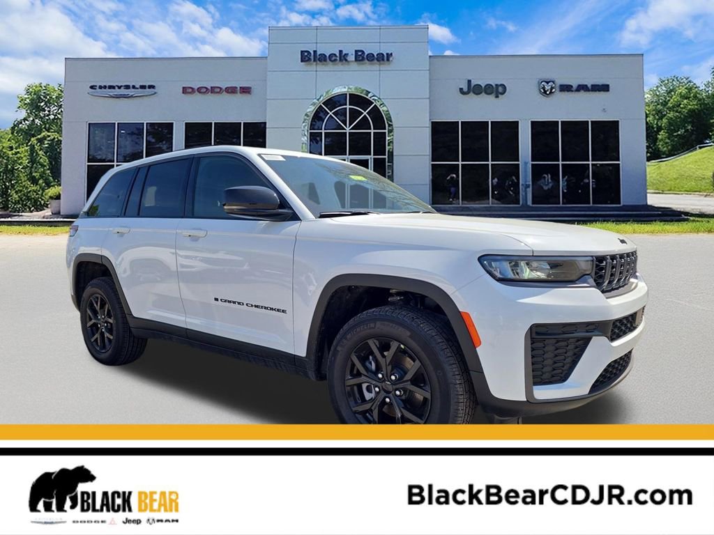 New 2026 Jeep Grand Cherokee Altitude