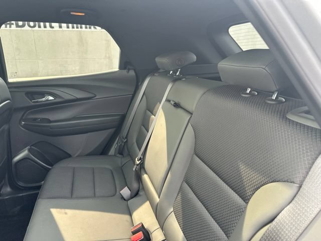 Used 2023 Chevrolet TrailBlazer RS w/ Sun and Liftgate Package AWD/4WD image 13