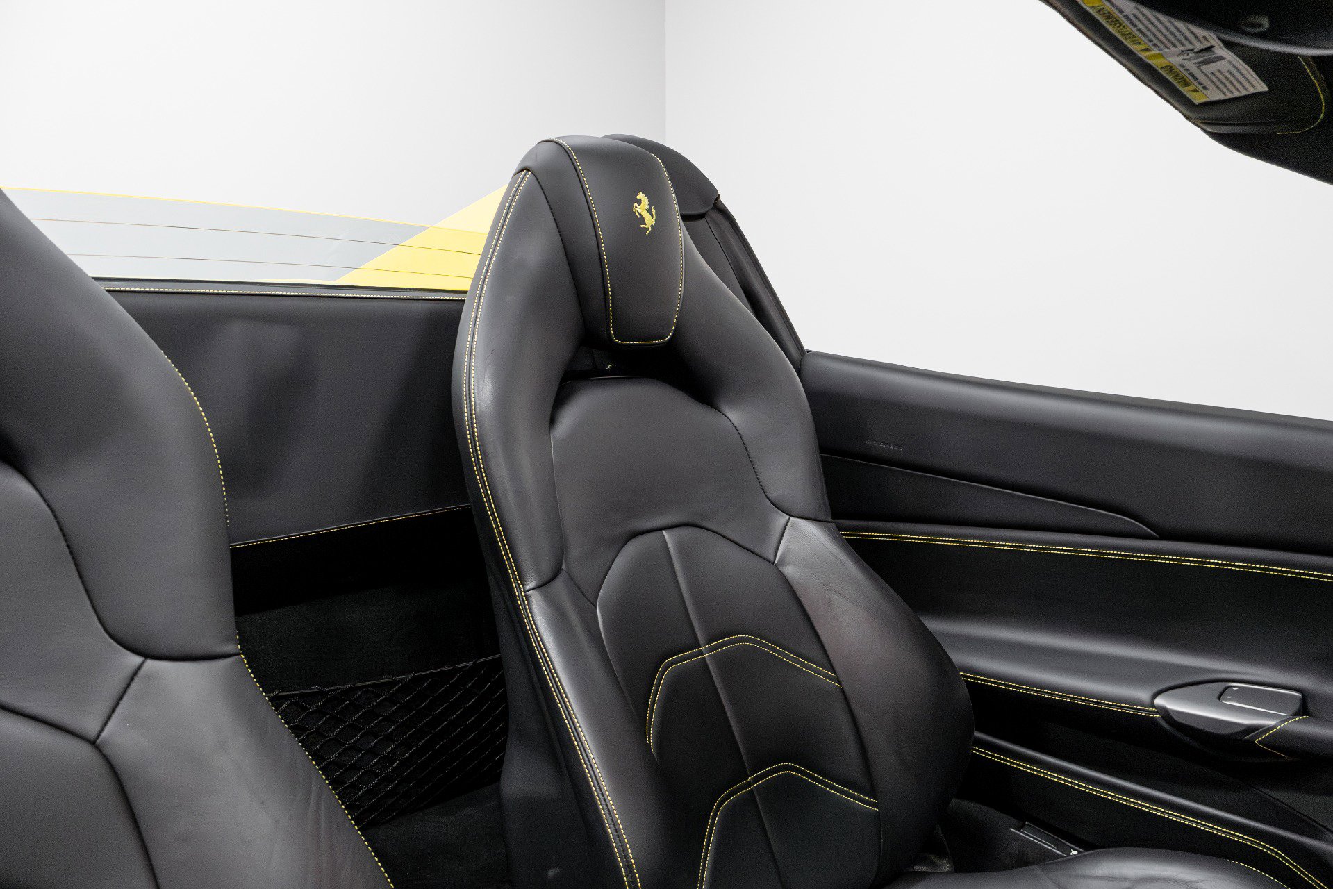 Used 2017 Ferrari 488 Spider image 25