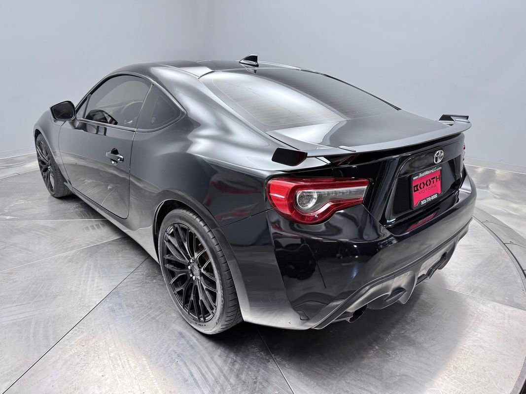 Used 2019 Toyota 86 RWD image 7