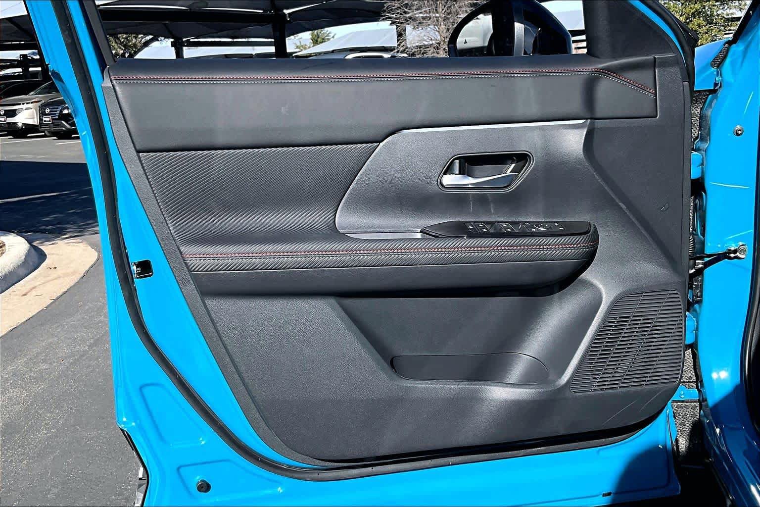 New 2026 Nissan Kicks SR image 10