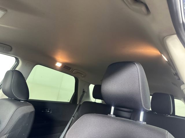 Used 2022 Nissan Pathfinder S image 12