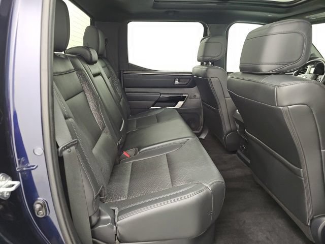 Used 2025 Toyota Tundra Limited AWD/4WD image 36