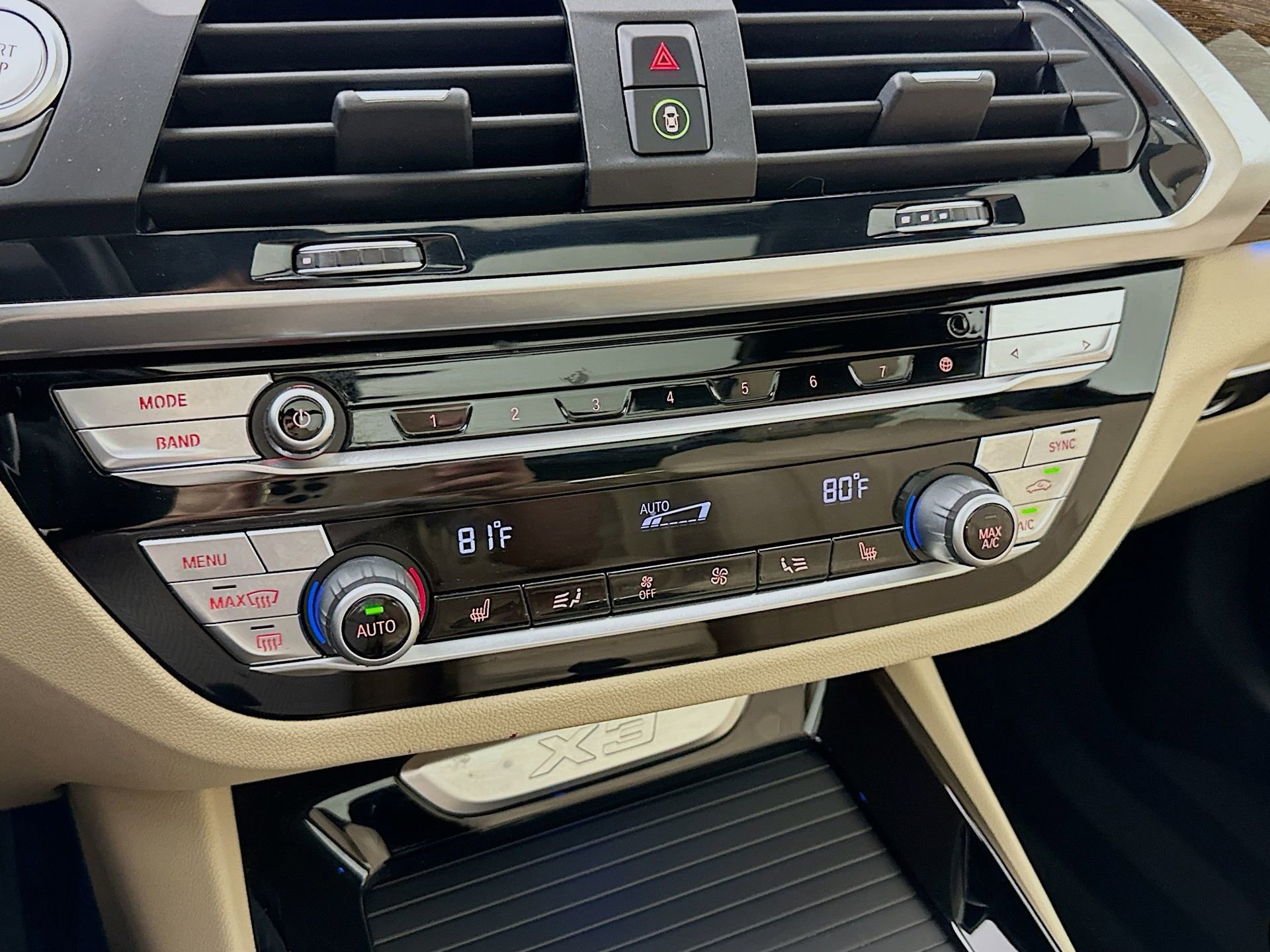 Used 2021 BMW X3 xDrive30e w/ Premium Package image 17