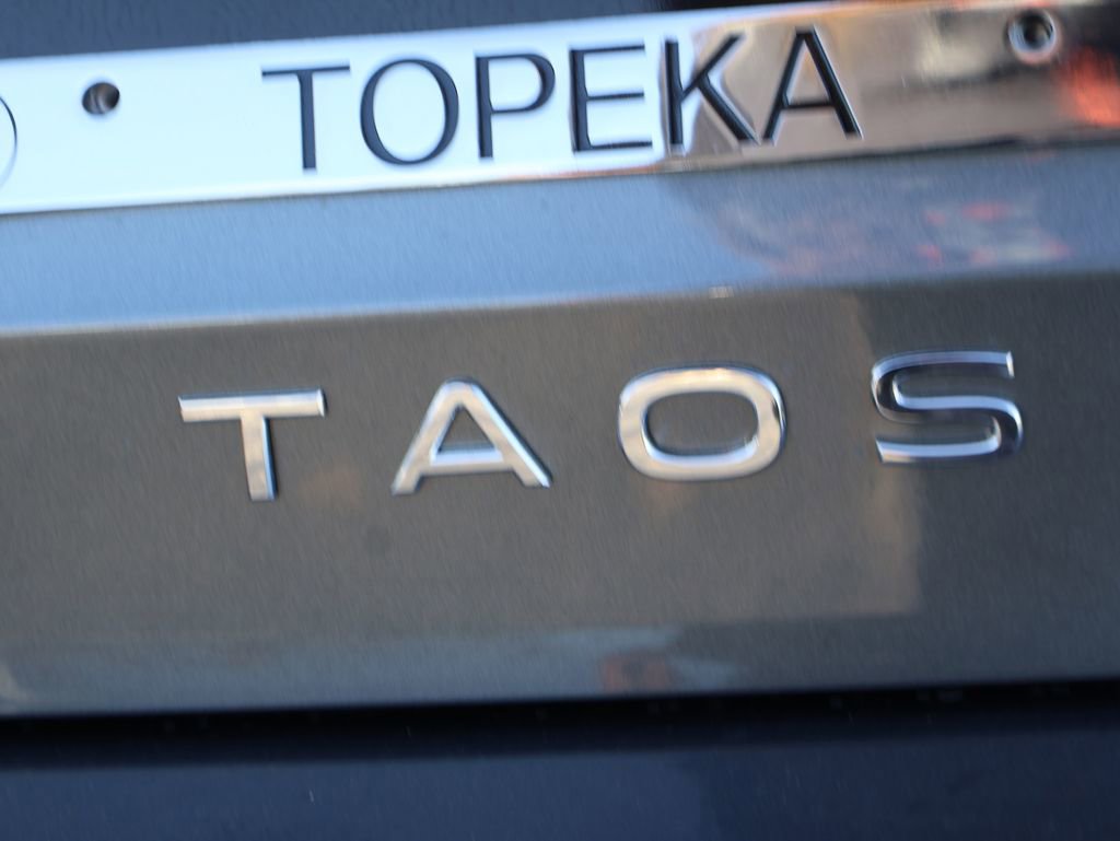 New 2026 Volkswagen Taos S image 19